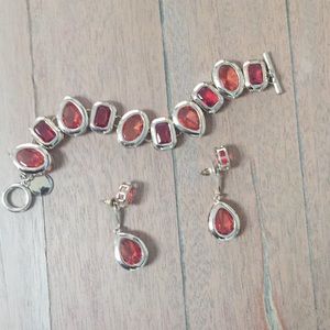 Fun, colorful bracelet and earring set